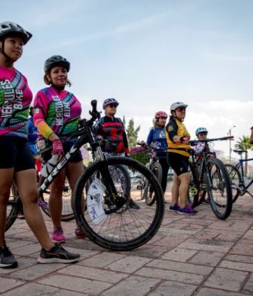 Promueven mujeres y colectivas cultura ciclista en la UAQ