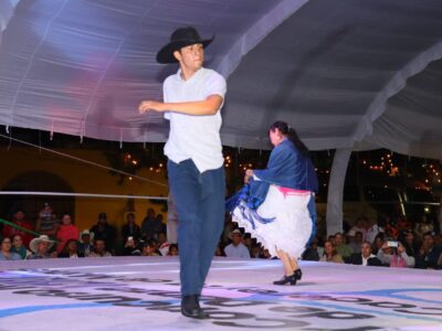 Gran éxito el 1er Concurso Nacional de Danza Folklórica y 1er Encuentro de las Culturas Populares Cadereyta