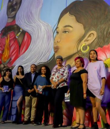 Inauguran mural “Las Mujeres y la apropiación del espacio”