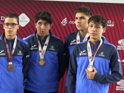 Gana Querétaro 23 medallas en natación en Nacionales CONADE