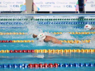 Conquista nadador queretano oro centroamericano