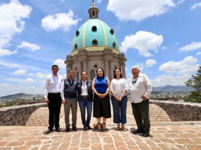 Gestionan obra de conservación y restauración en cúpula de la torre de la Parroquia de Santa Rosa de Lima