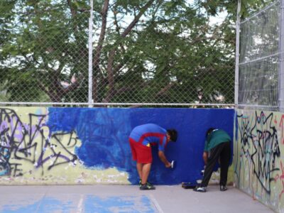 Vecinos y jóvenes voluntarios mejoran imagen del Parque Nuevo Horizonte