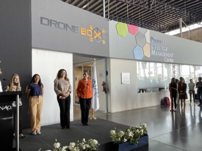 Inaugura UNAQ laboratorio Drone Box