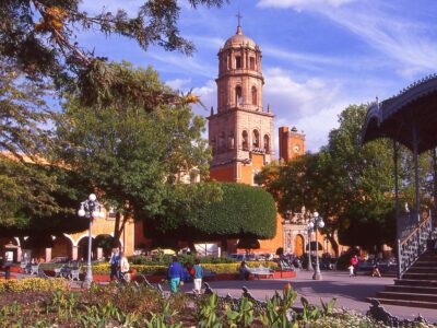 Cada año recibe Querétaro 2 millones de visitantes quienes dejan una derrama económica de 10 mmdp