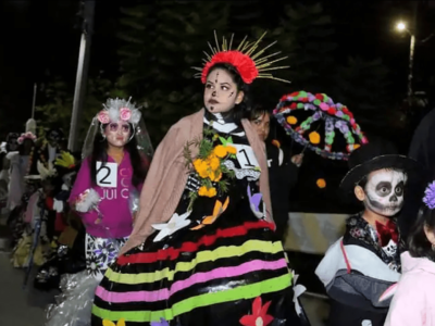 En Peñamiller cierra con éxito Festival de Día de Muertos 2023