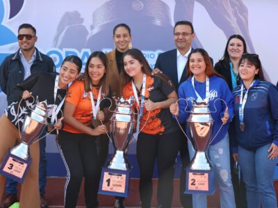 Premian a equipos ganadores de Copa Gobernador en fútbol