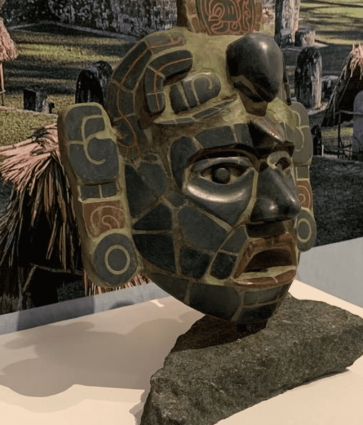 Abre al público la exposición Jade Maya de Guatemala en el MAQRO