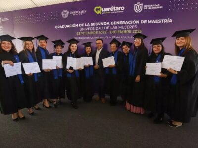 Se graduaron 53 alumnas de Maestría de la Universidad de las Mujeres