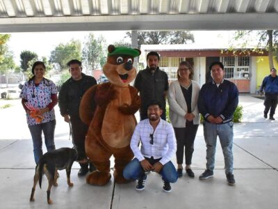 Reciben pláticas de sensibilización sobre el cuidado a los animales, más de 2 mil 800 estudiantes de Corregidora