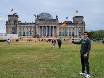 Estudiantes de la UPSRJ realizan investigación en Alemania 