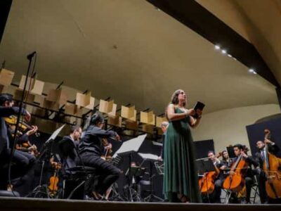 Ofrece Orquesta de Cámara UAQ concierto de bienvenida a la Dra. Silvia Amaya