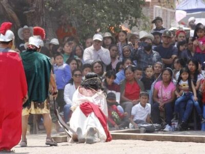 Esperan 2 mil visitantes en viacrucis de Ajuchitlancito