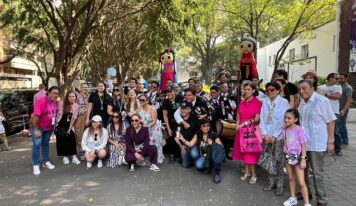 Con callejoneada en CDMX promueven turismo de romance de Querétaro