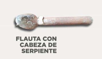 “Flauta con cabeza de serpiente” es la pieza del mes del Museo Comunitario de Pinal de Amoles
