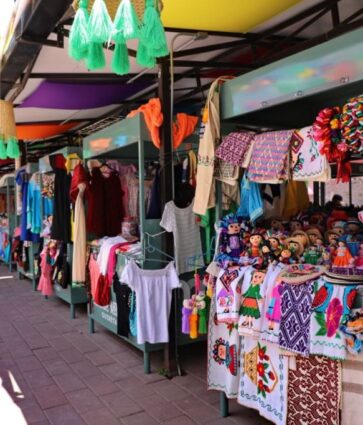 Ya abrió el Mercado Artesanal de Querétaro